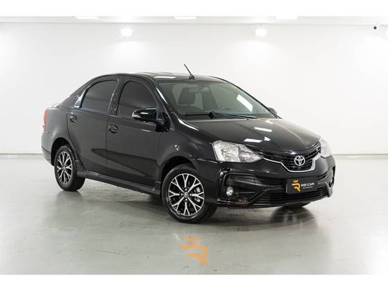 TOYOTA ETIOS 1.5 PLATINUM SEDAN 16V FLEX 4P AUTOMÁTICO TOYOTA ETIOS 1.5 PLATINUM SEDAN 16V FLEX 4P AUTOMÁTICO